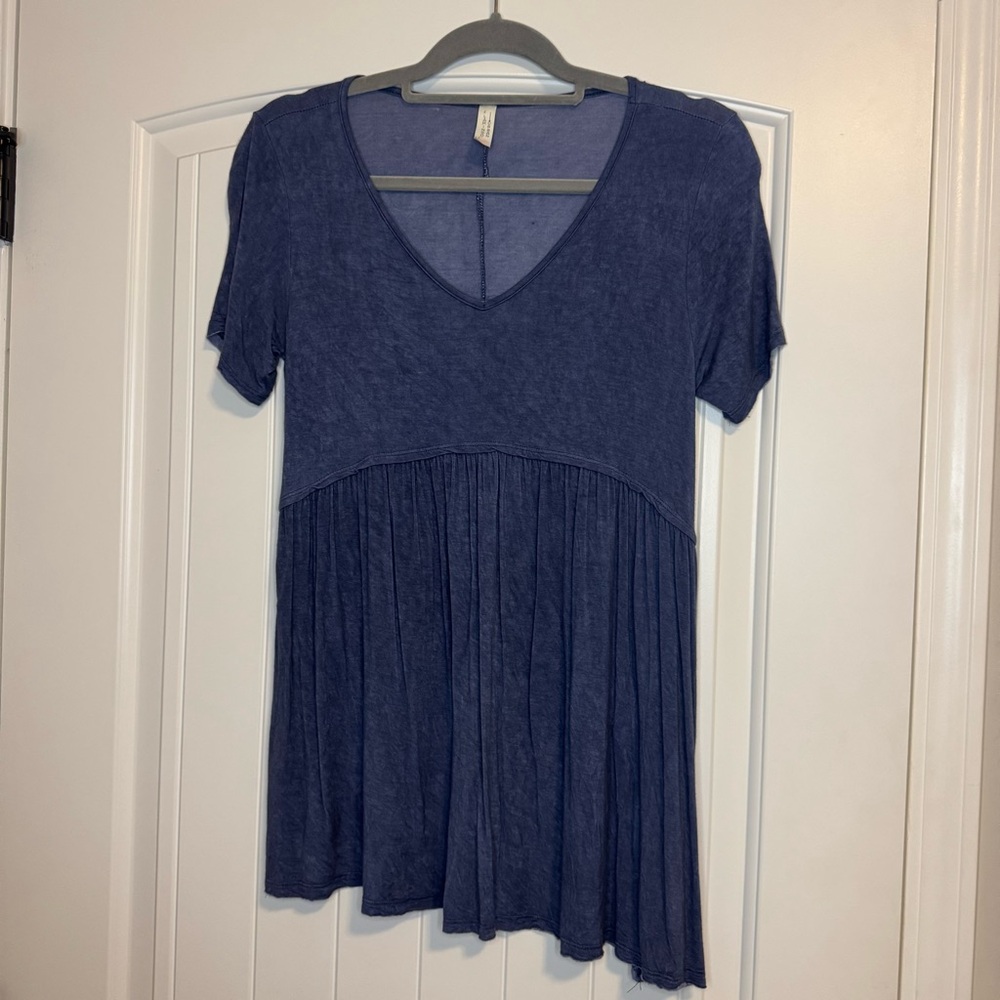 Women's Blue V-Neck Pleated Babydoll Top